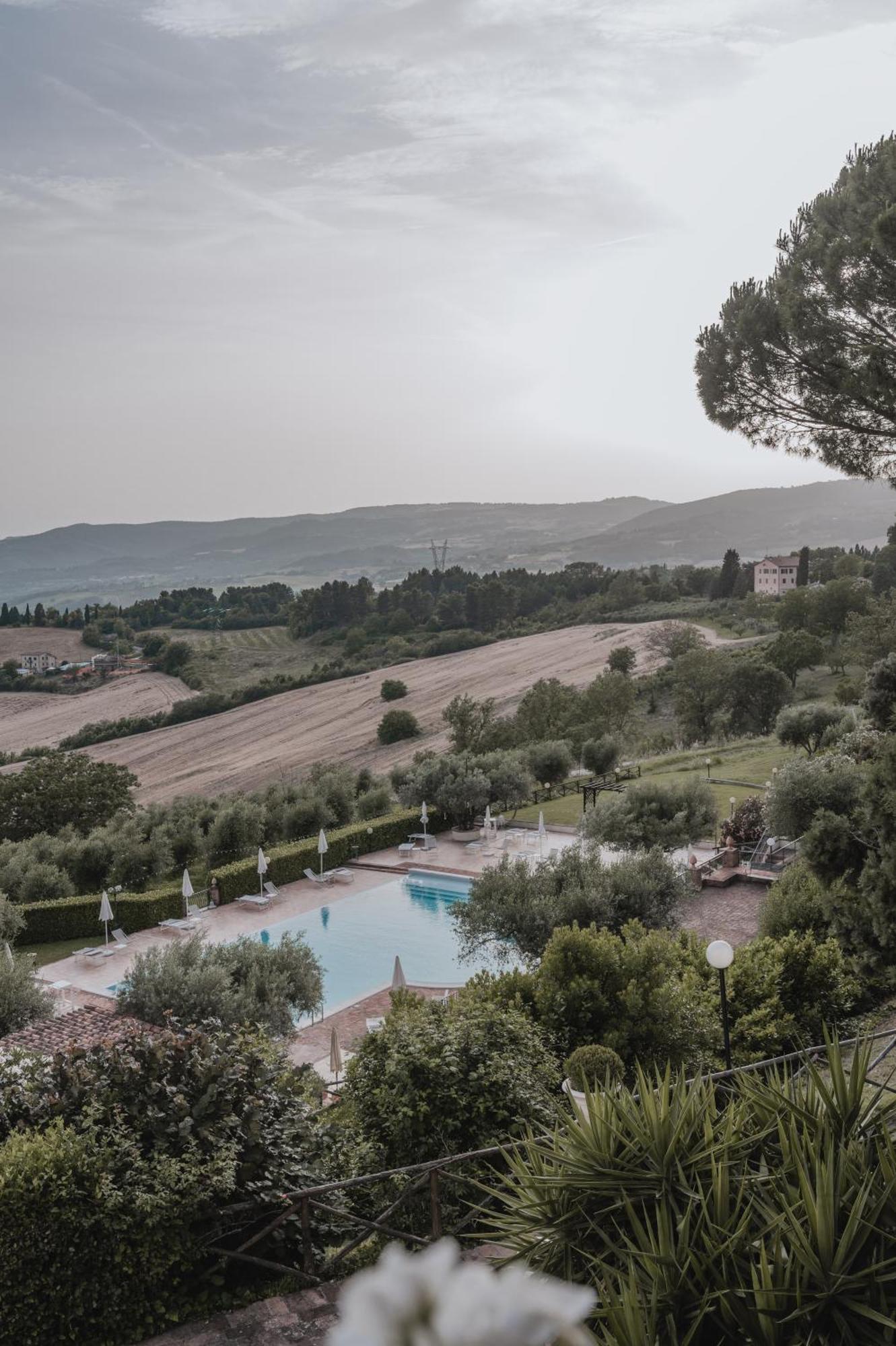 Hotel Bramante Τόντι Εξωτερικό φωτογραφία